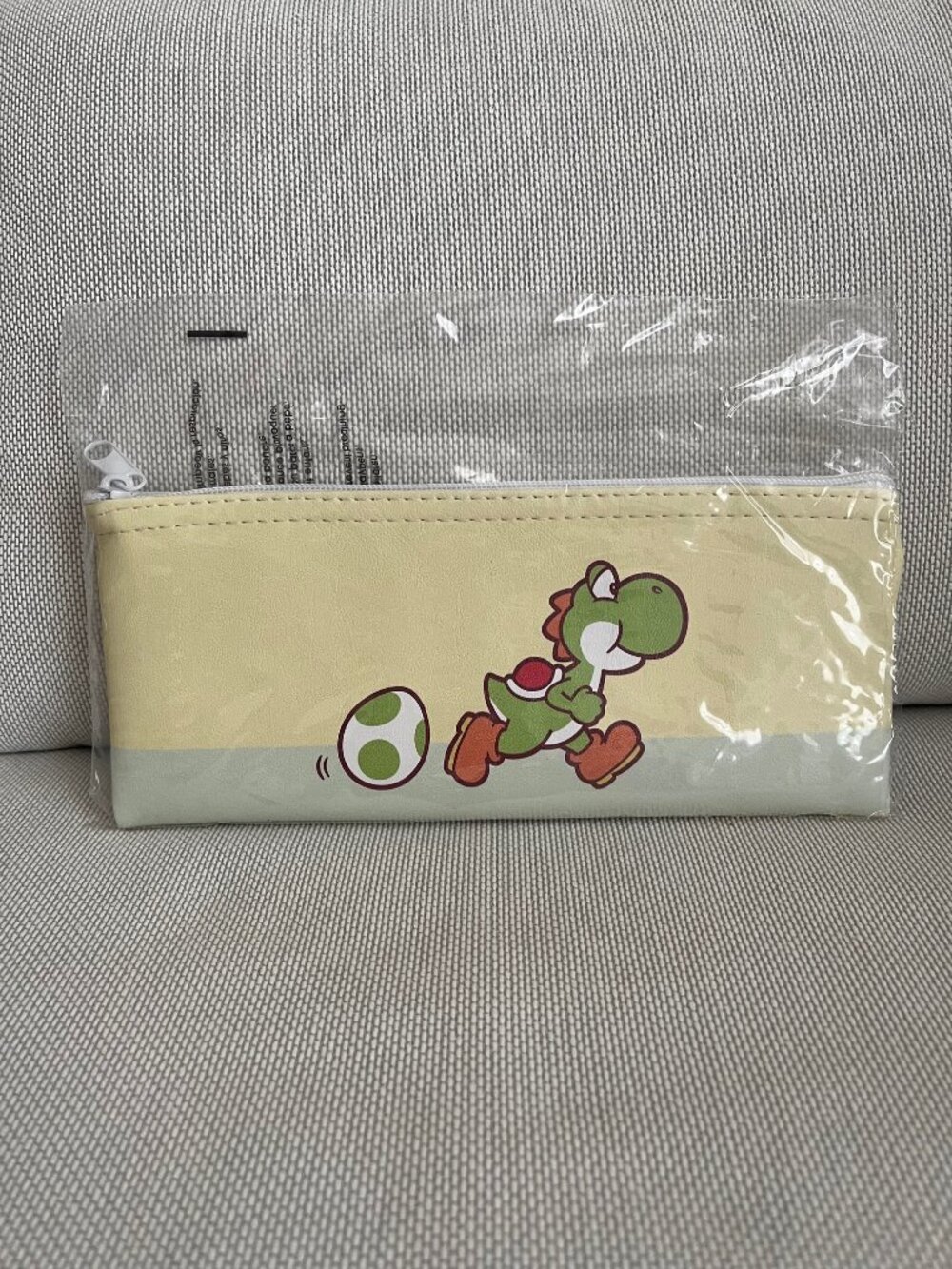 Super Mario - Yoshi Egg Zipper Pouch